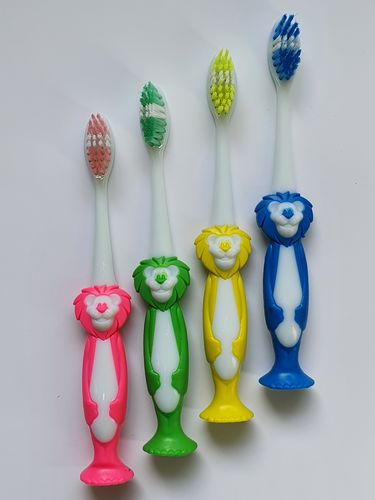 Toothbrush lion