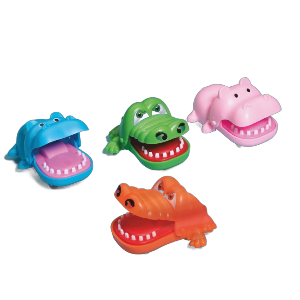 Animal with teeth & Pullback