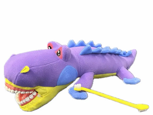 Crocodile (purple) w. teeth - Image 2